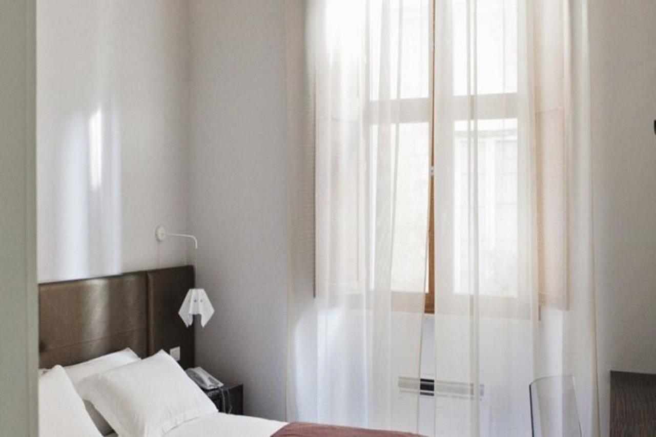 Navona Palace Luxury Inn Рим Екстериор снимка