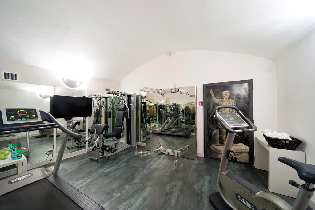 Navona Palace Luxury Inn Рим Екстериор снимка