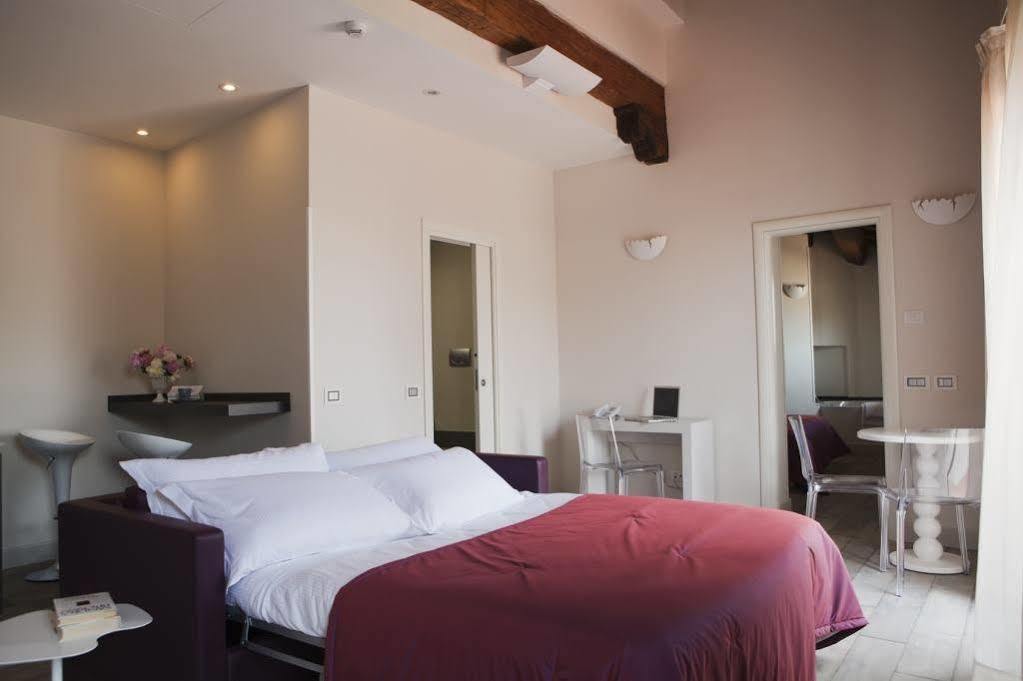 Navona Palace Luxury Inn Рим Екстериор снимка