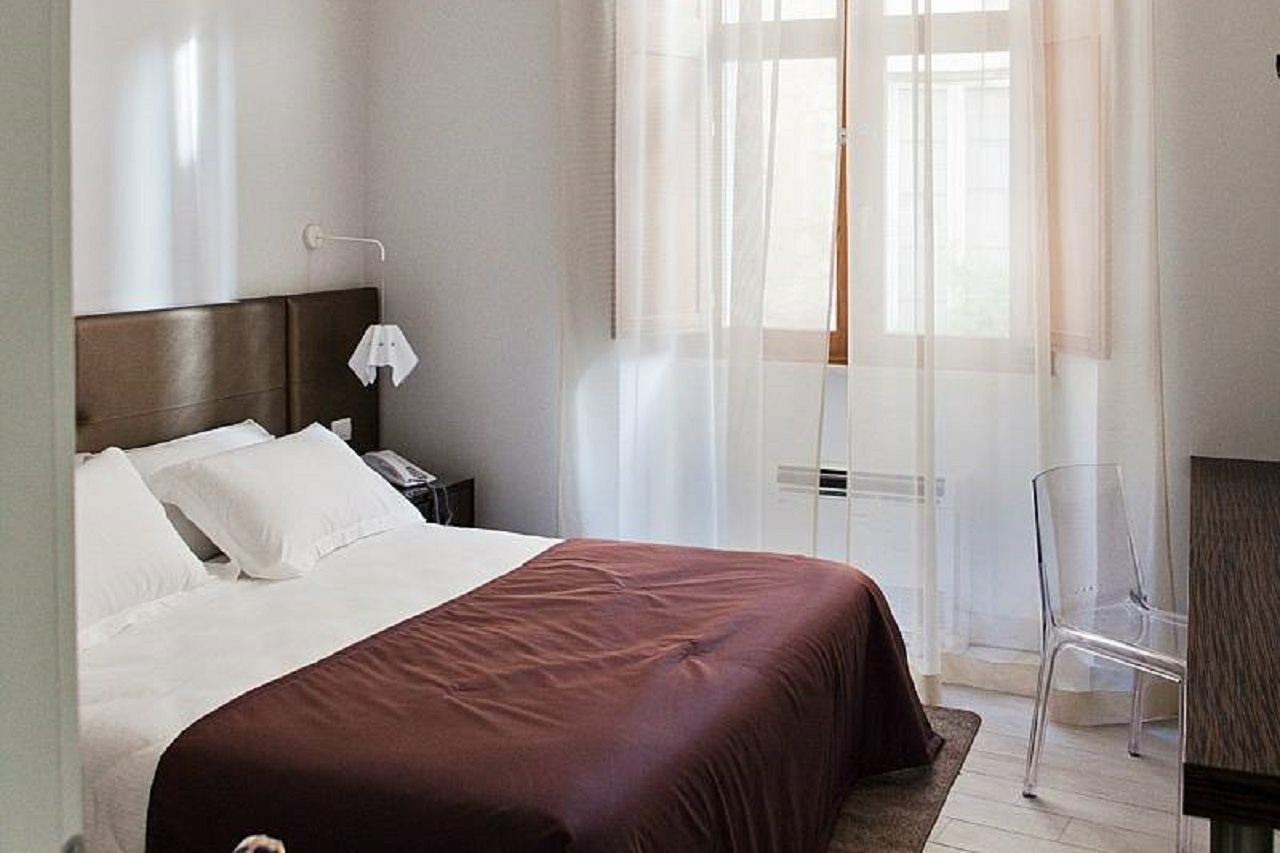 Navona Palace Luxury Inn Рим Екстериор снимка