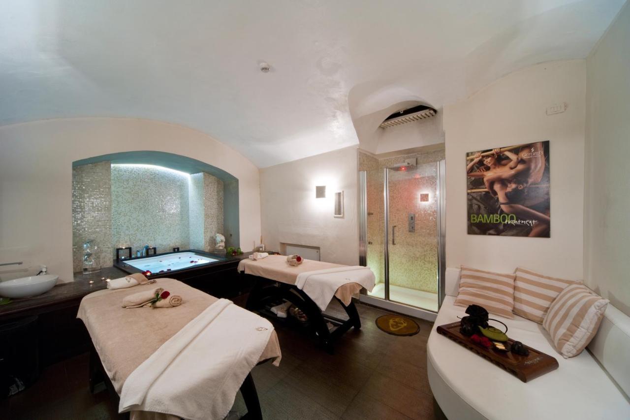 Navona Palace Luxury Inn Рим Екстериор снимка